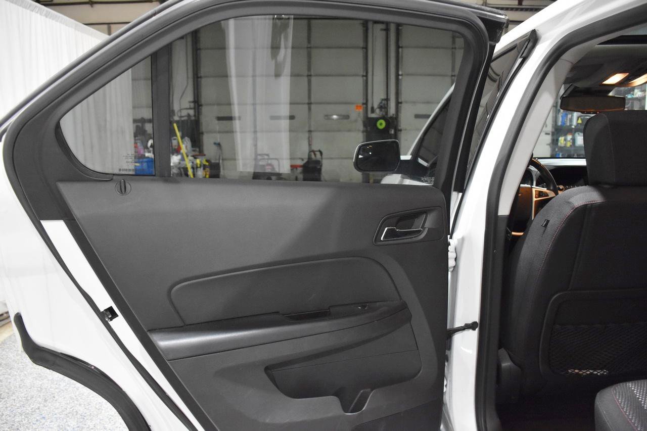 Used 2013 Chevrolet Equinox LT w/ Driver Convenience Package FWD image 32