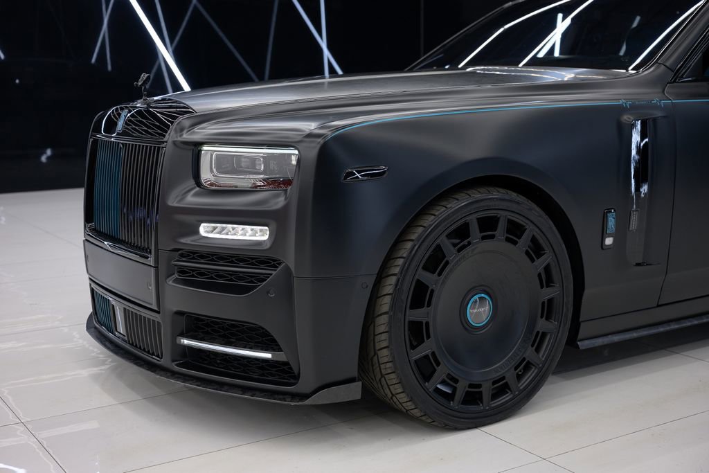 Used 2023 Rolls-Royce Phantom Sedan image 26
