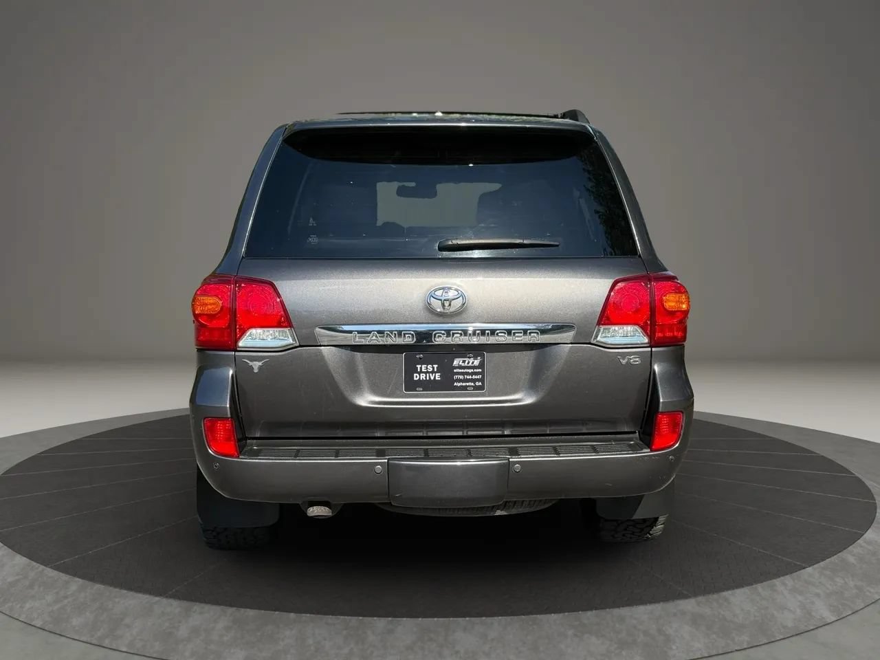 Used 2014 Toyota Land Cruiser AWD/4WD image 5