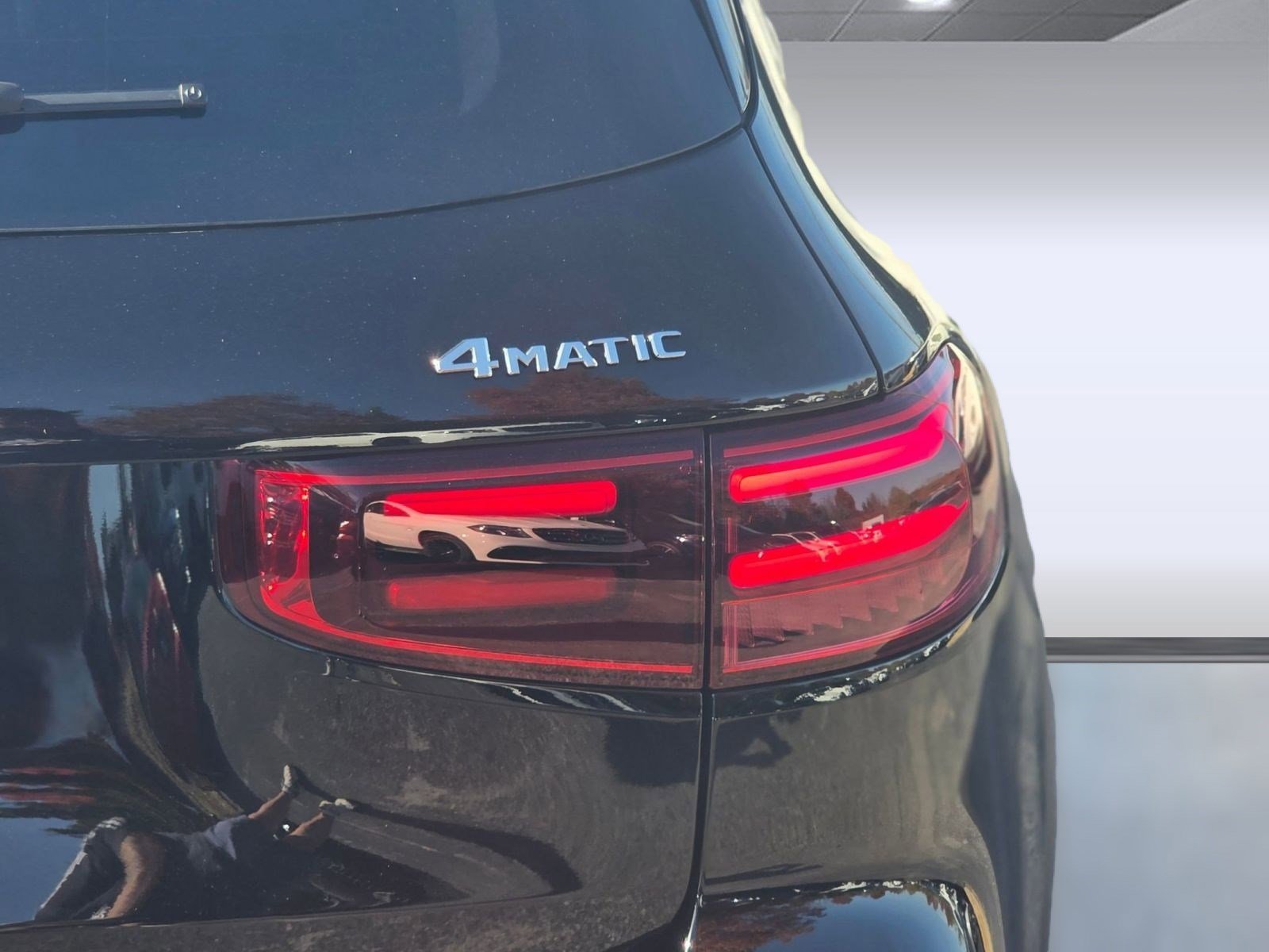 New 2026 Mercedes-Benz GLB 250 4MATIC image 12