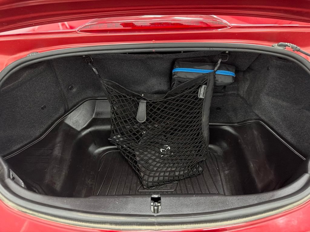 Used 2021 MAZDA MX-5 Miata Club RWD image 19