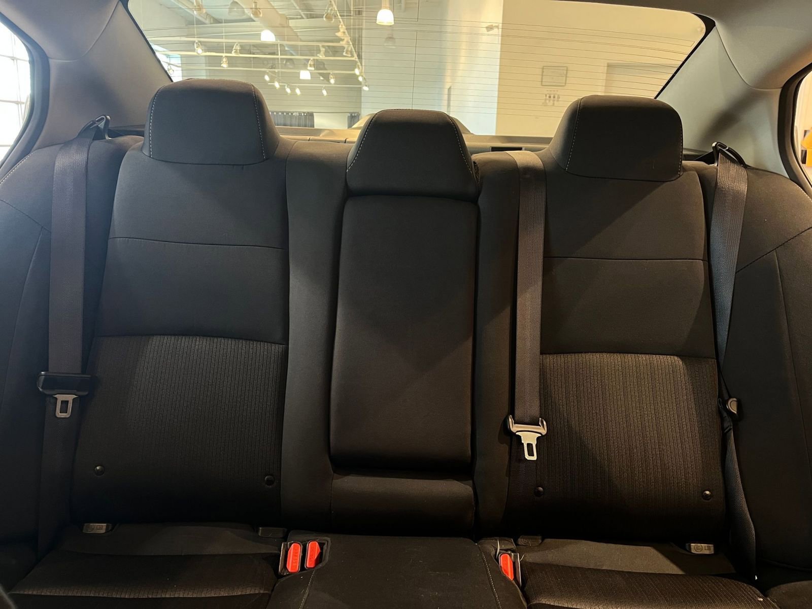 Used 2025 Nissan Altima 2.5 SV image 38