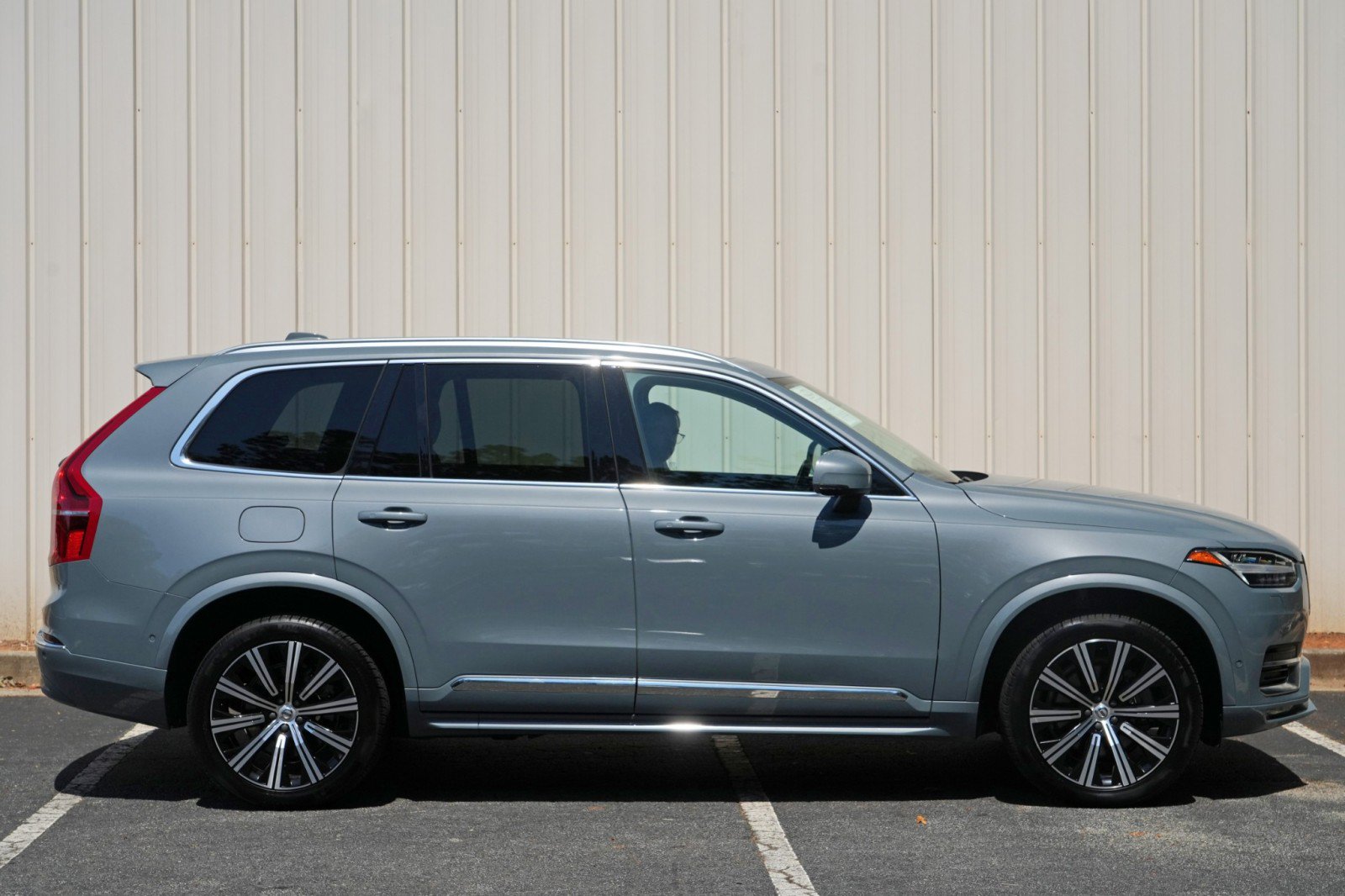 Used 2023 Volvo XC90 B6 Plus w/ Protection Package Premier AWD/4WD image 53