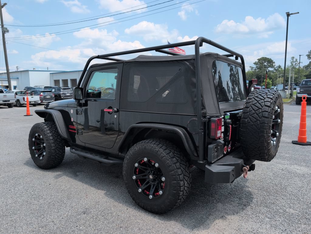 Used 2013 Jeep Wrangler Sport AWD/4WD image 6