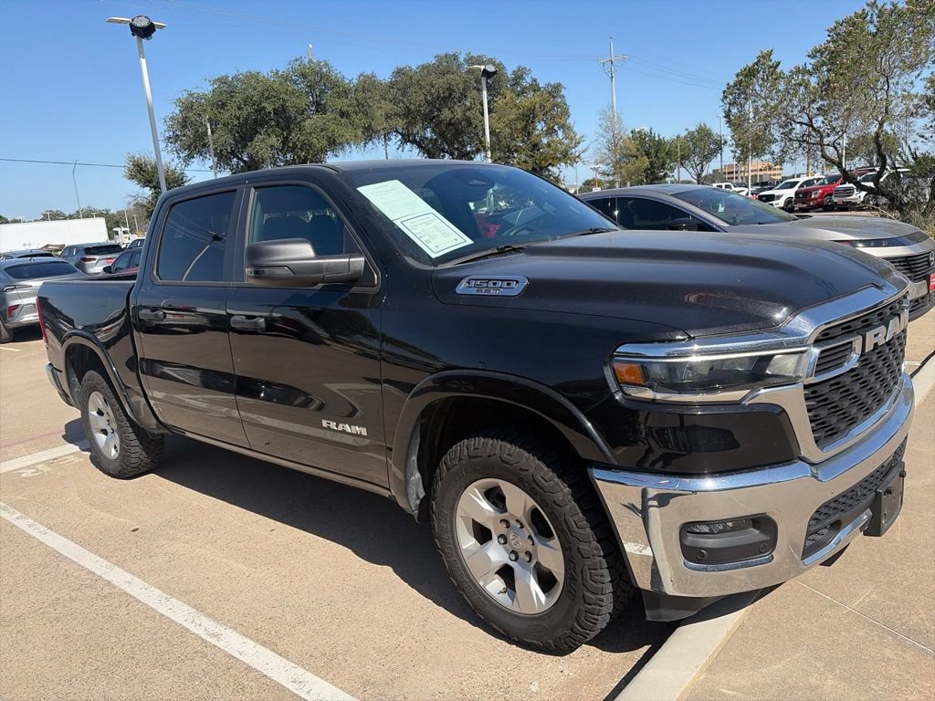 Used 2025 RAM 1500 Big Horn AWD/4WD image 5