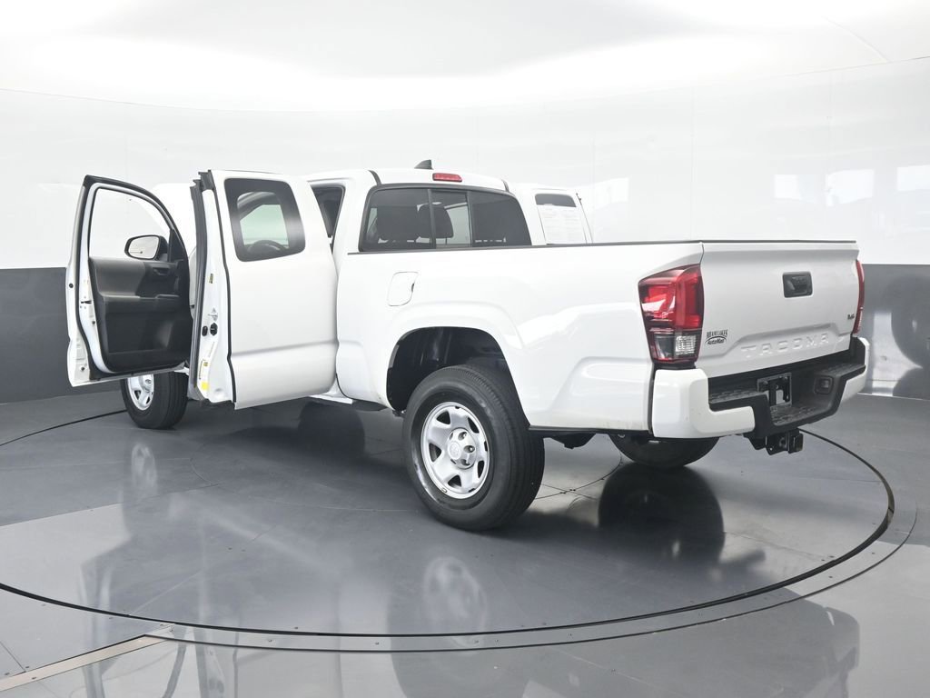 Used 2022 Toyota Tacoma SR image 70