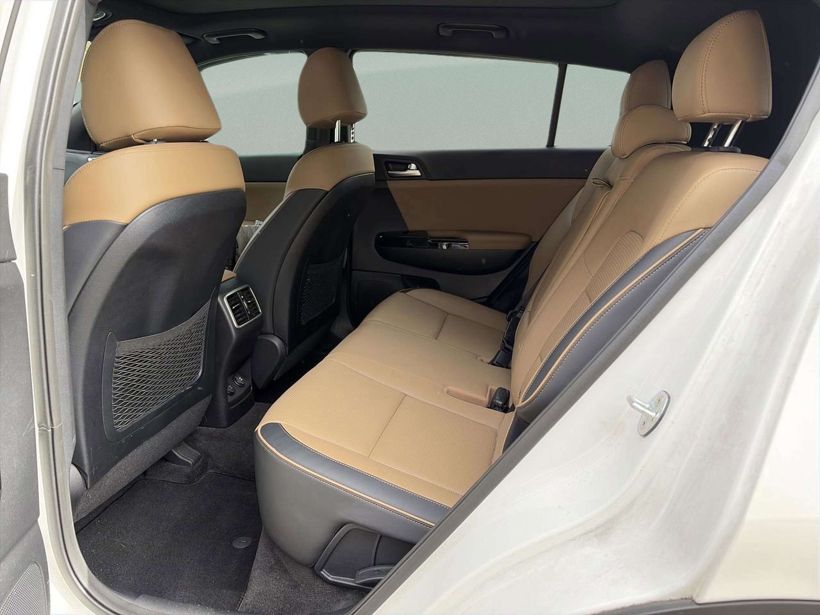 Used 2020 Kia Sportage SX image 14