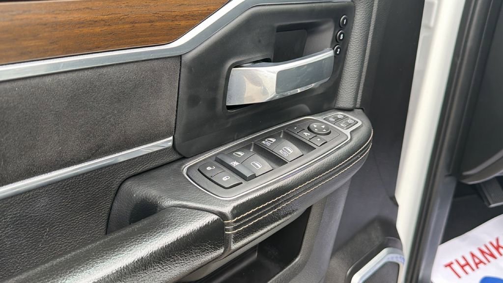 Used 2024 RAM 2500 Laramie image 12