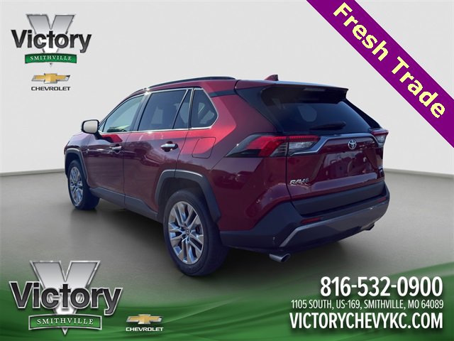 Used 2021 Toyota RAV4 Limited image 4