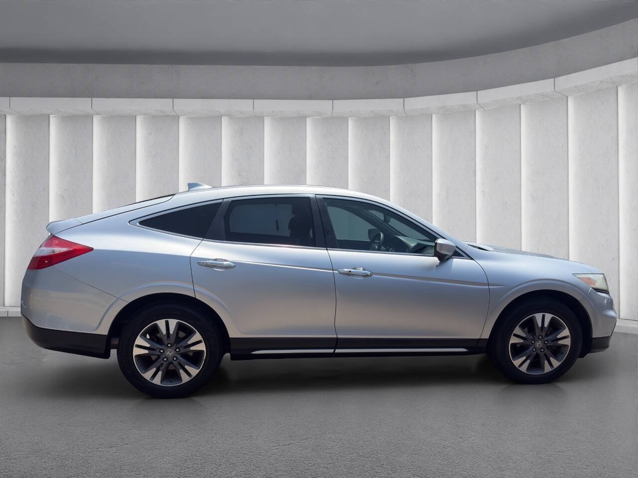 Used 2013 Honda Crosstour EX-L image 6