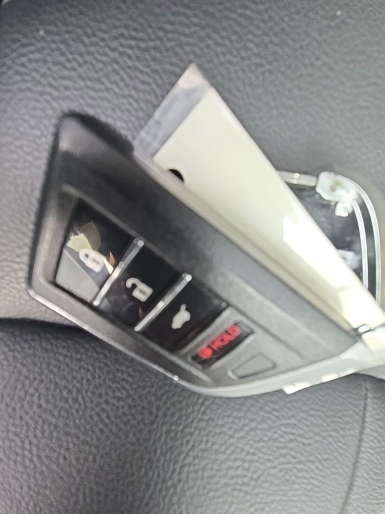 Used 2025 Acura Integra Base image 32