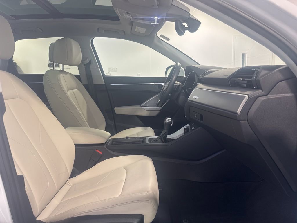 Used 2023 Audi Q3 2.0T Premium Plus image 28