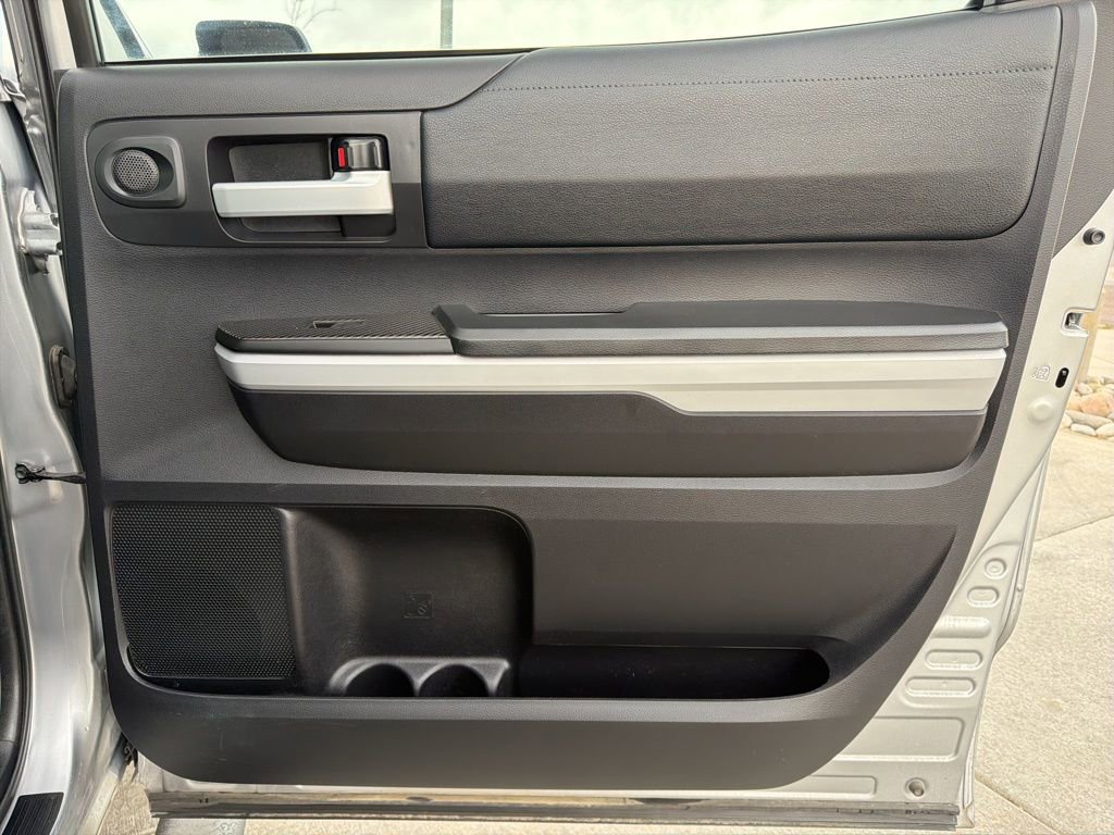 Used 2021 Toyota Tundra SR5 w/ SR5 Upgrade Package image 27