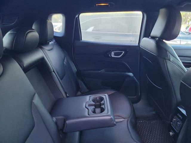 Used 2024 Jeep Compass Trailhawk AWD/4WD image 32