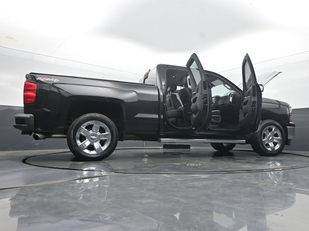Used 2015 Chevrolet Silverado 1500 LTZ w/ LTZ Plus Package AWD/4WD image 62