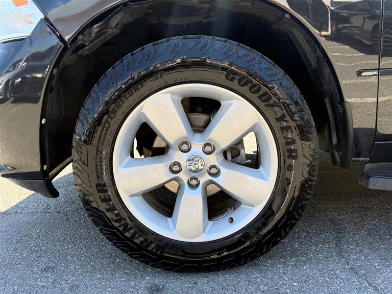 Used 2015 RAM 1500 Express RWD image 10
