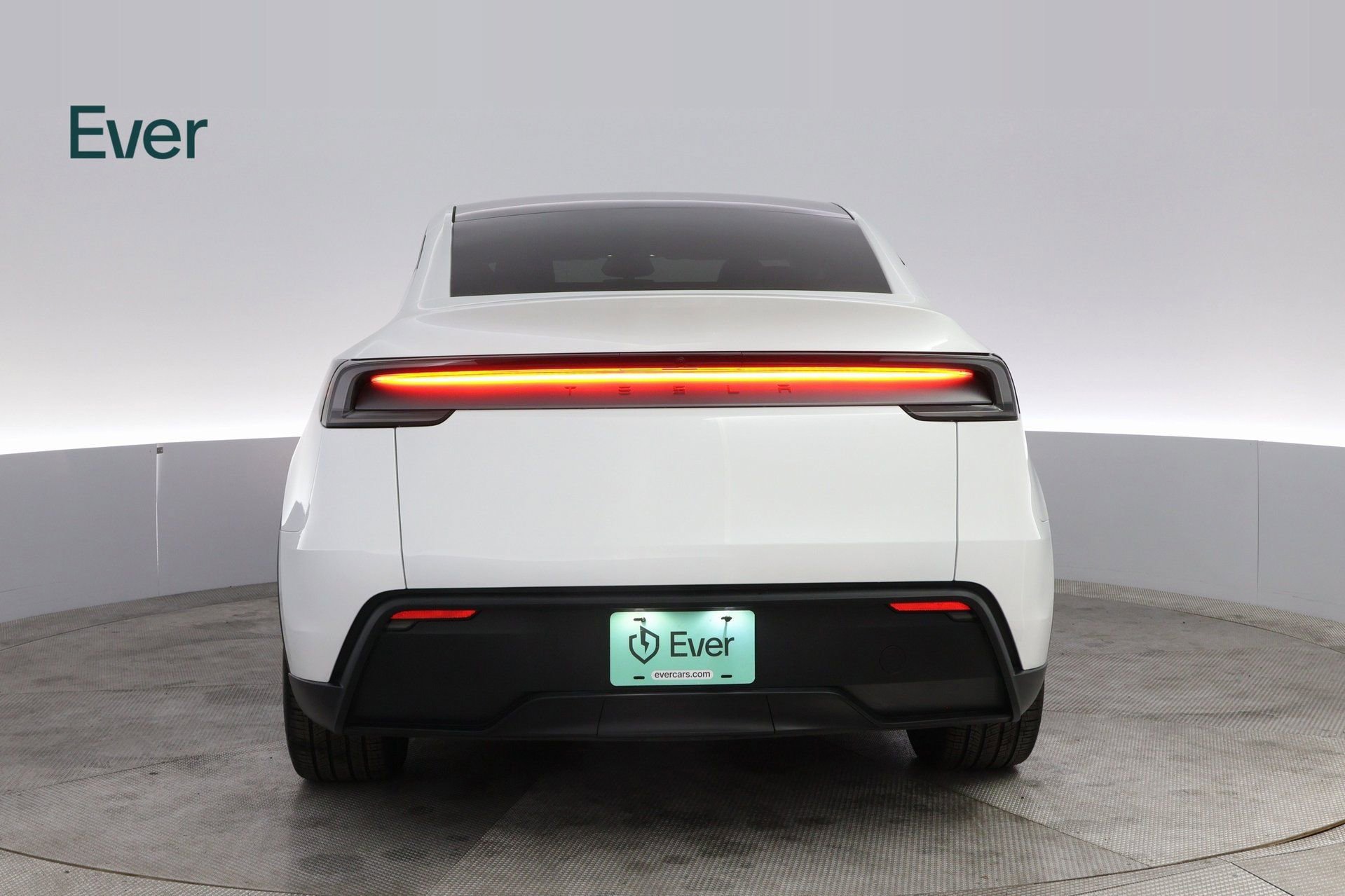 Used 2026 Tesla Model Y 2WD image 13