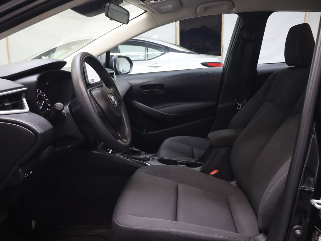 Used 2024 Toyota Corolla LE FWD image 17
