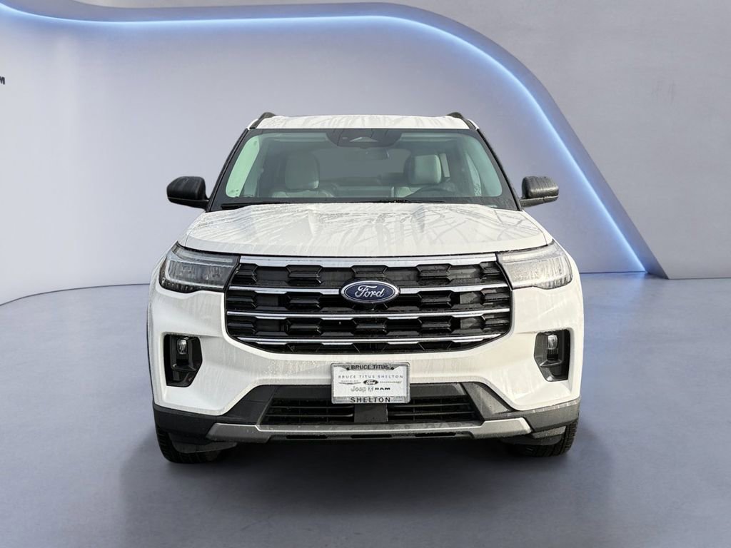 New 2026 Ford Explorer Active w/ Active Comfort Package image 8