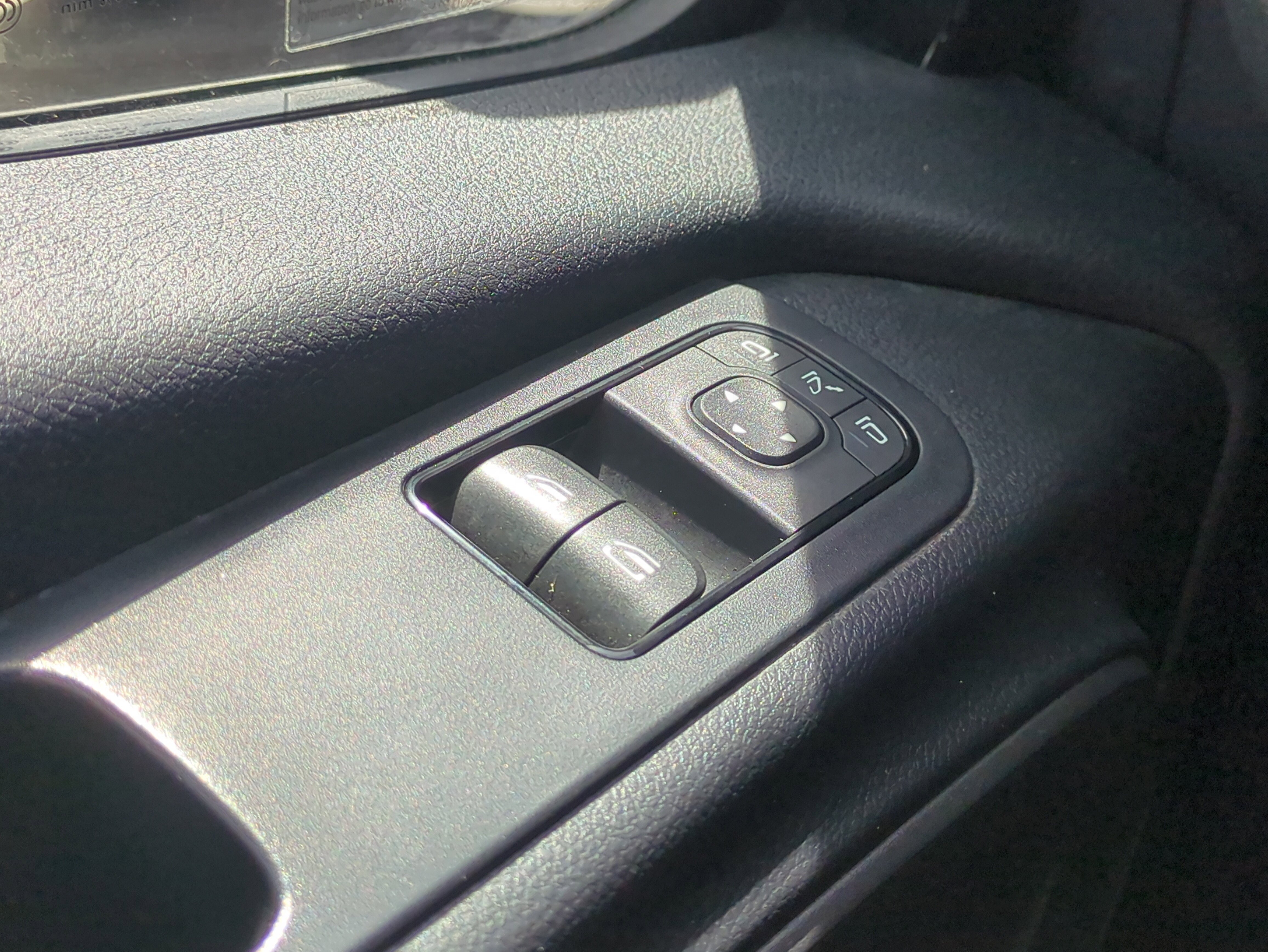 Used 2022 Mercedes-Benz Sprinter 2500 image 23