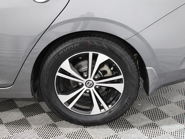 Used 2020 Nissan Sentra SV w/ Lighting Package FWD image 17