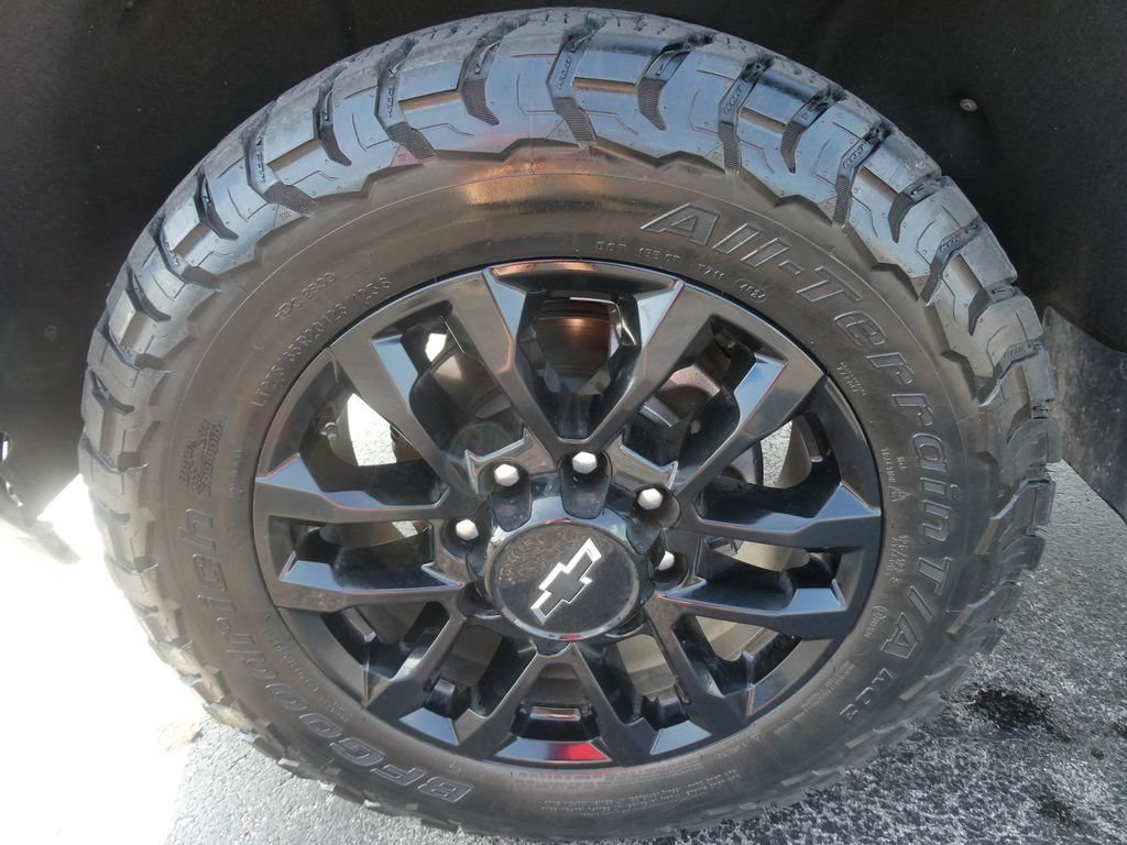 Certified 2025 Chevrolet Silverado 2500 LTZ w/ Trail Boss Package AWD/4WD image 11