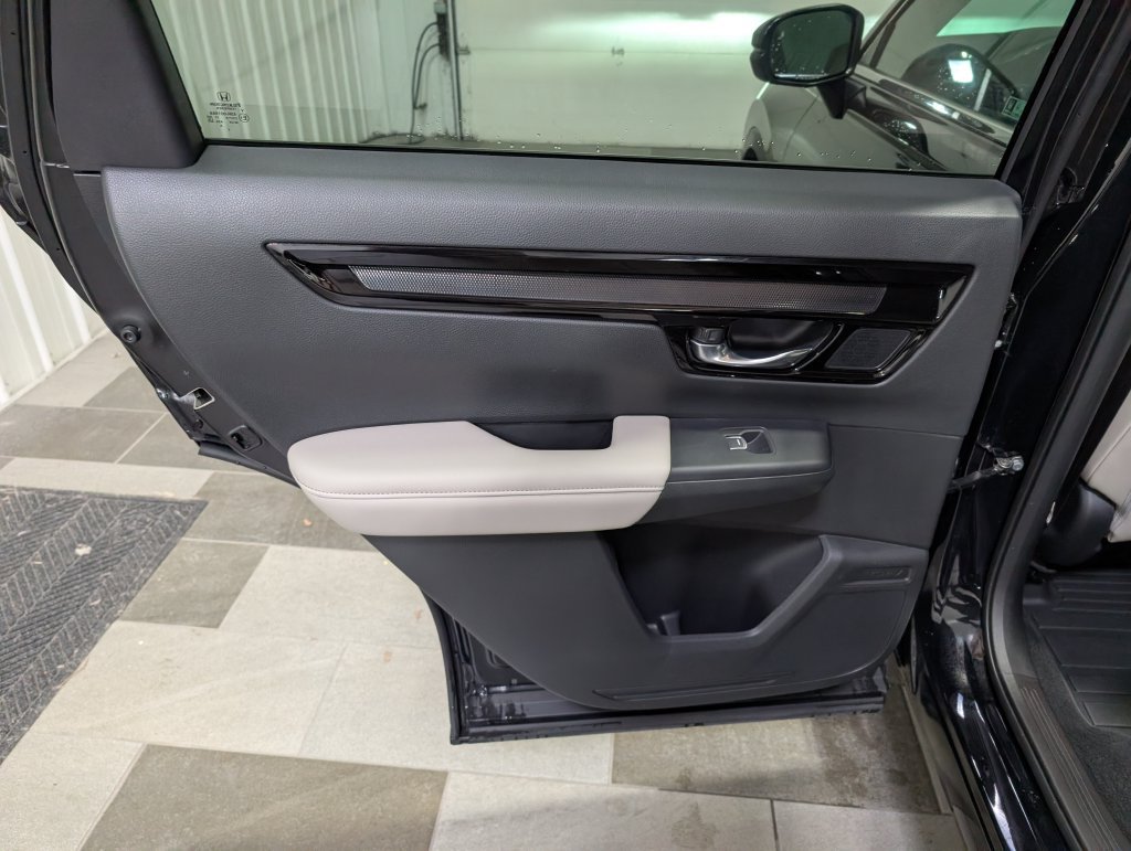 Used 2026 Honda CR-V EX-L image 9