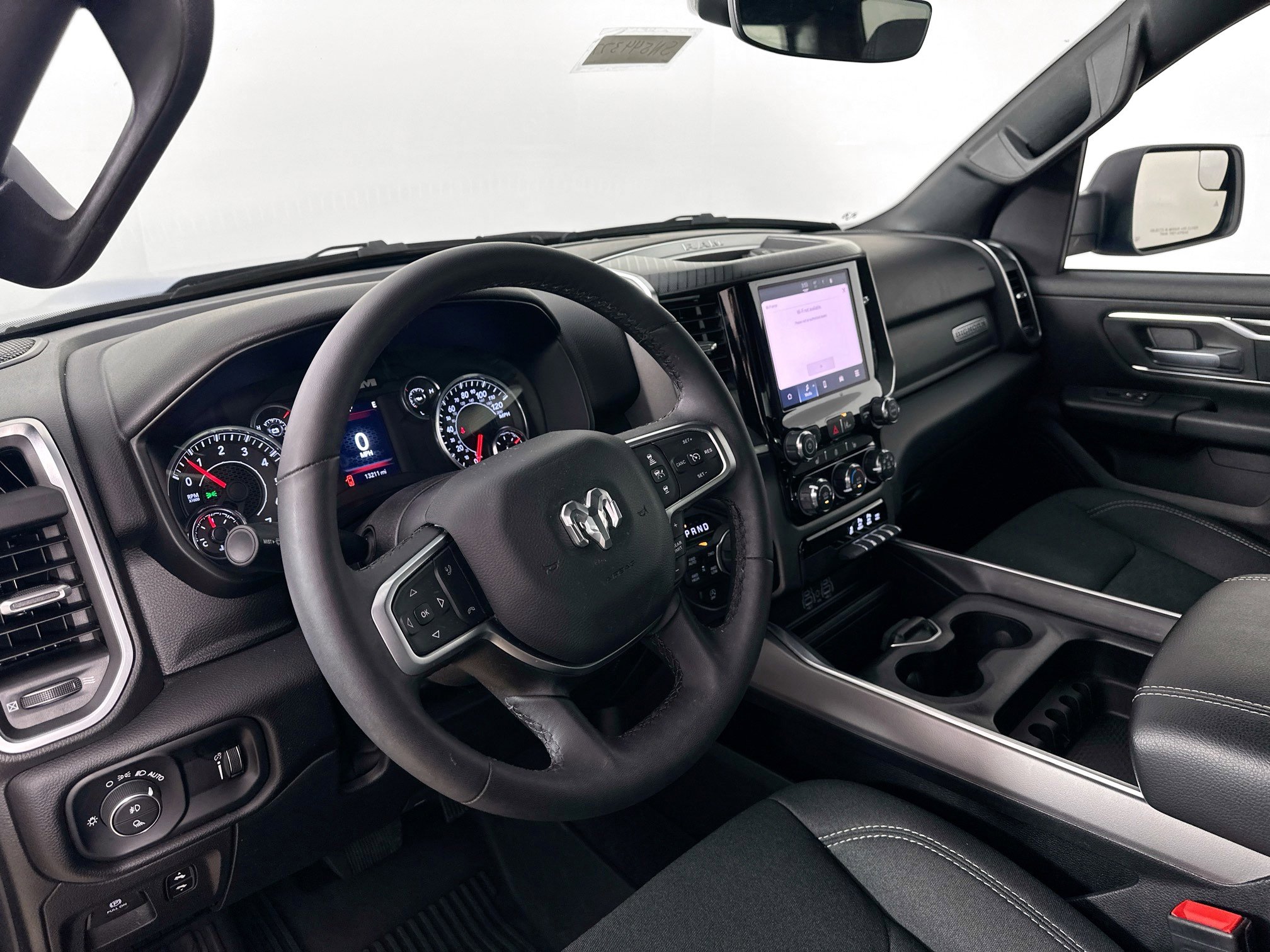 Used 2025 RAM 1500 Big Horn image 10