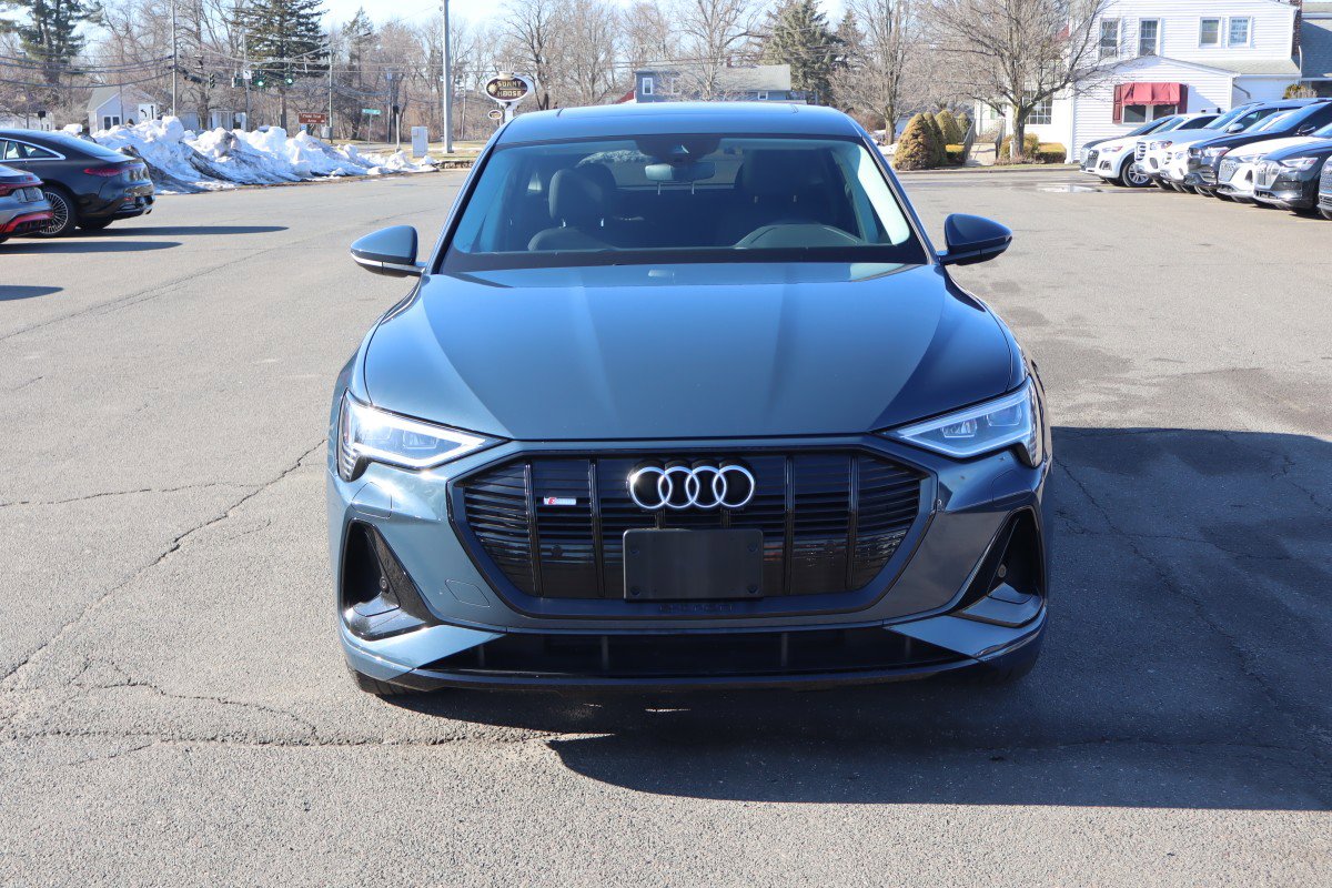 Used 2021 Audi e-tron Premium w/ Black Optic Package image 3