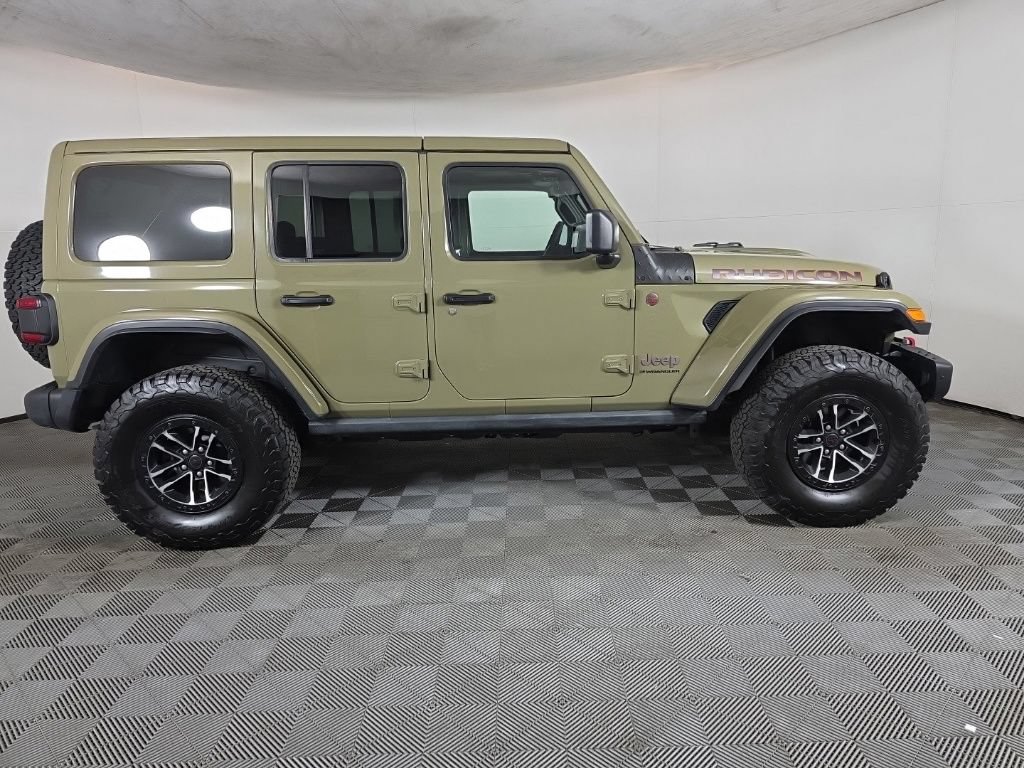 Certified 2025 Jeep Wrangler Unlimited Rubicon AWD/4WD image 4