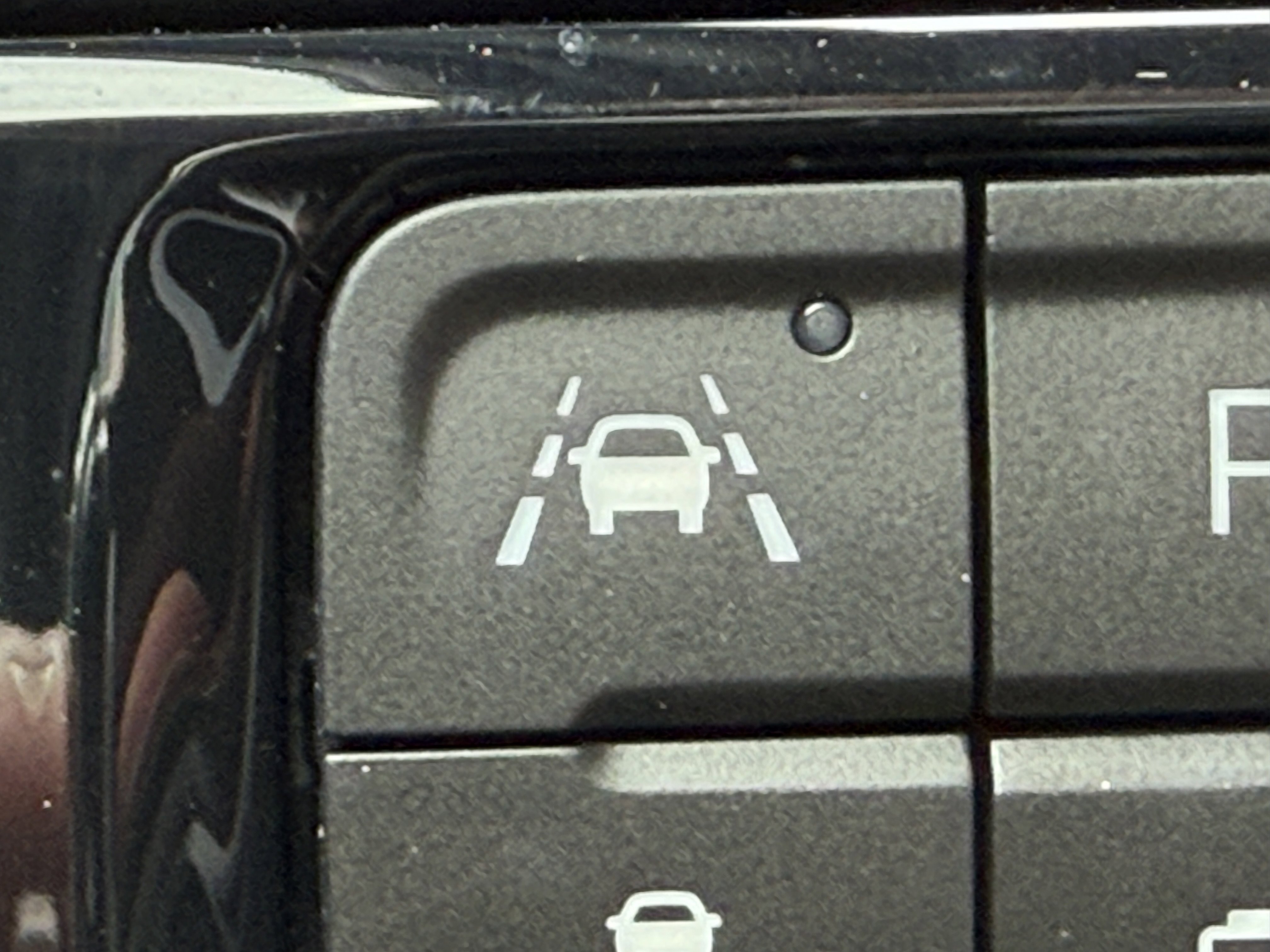 New 2026 GMC Yukon XL Denali w/ Sun & Power Step Package image 31