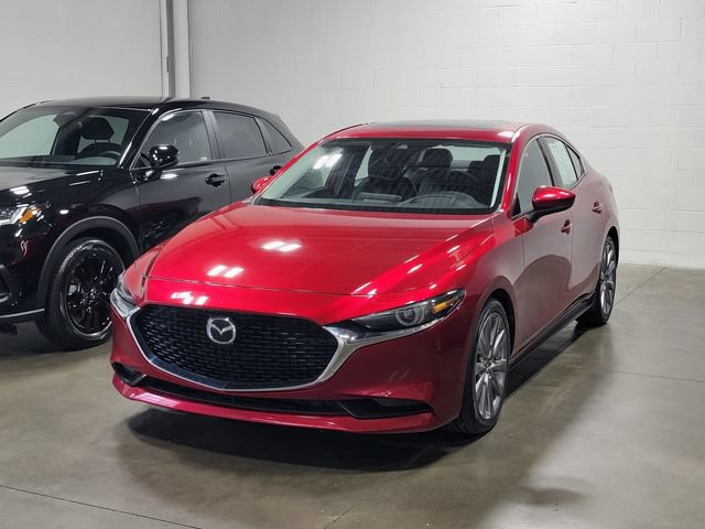 Used 2019 MAZDA MAZDA3 Sedan w/ Premium Package FWD image 2