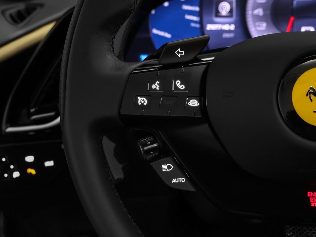 Certified 2025 Ferrari Roma Spider RWD image 47