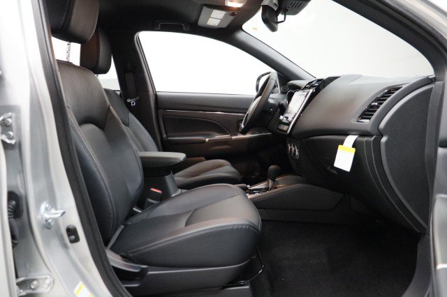 New 2026 Mitsubishi Outlander Sport SEL AWD/4WD image 18