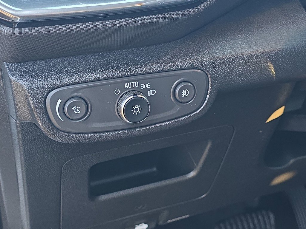 Certified 2022 Chevrolet TrailBlazer LT w/ Convenience Package image 25