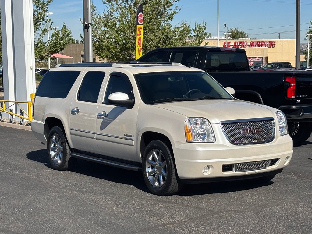 Used 2013 GMC Yukon XL Denali AWD/4WD image 57