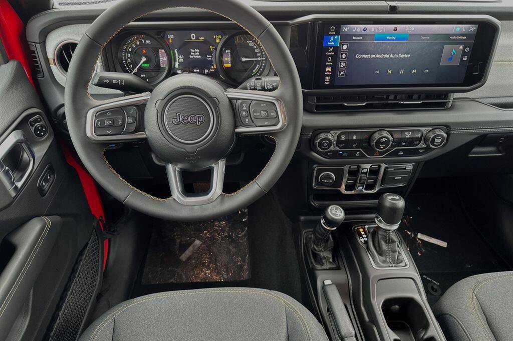 New 2024 Jeep Wrangler Unlimited Sahara AWD/4WD image 11