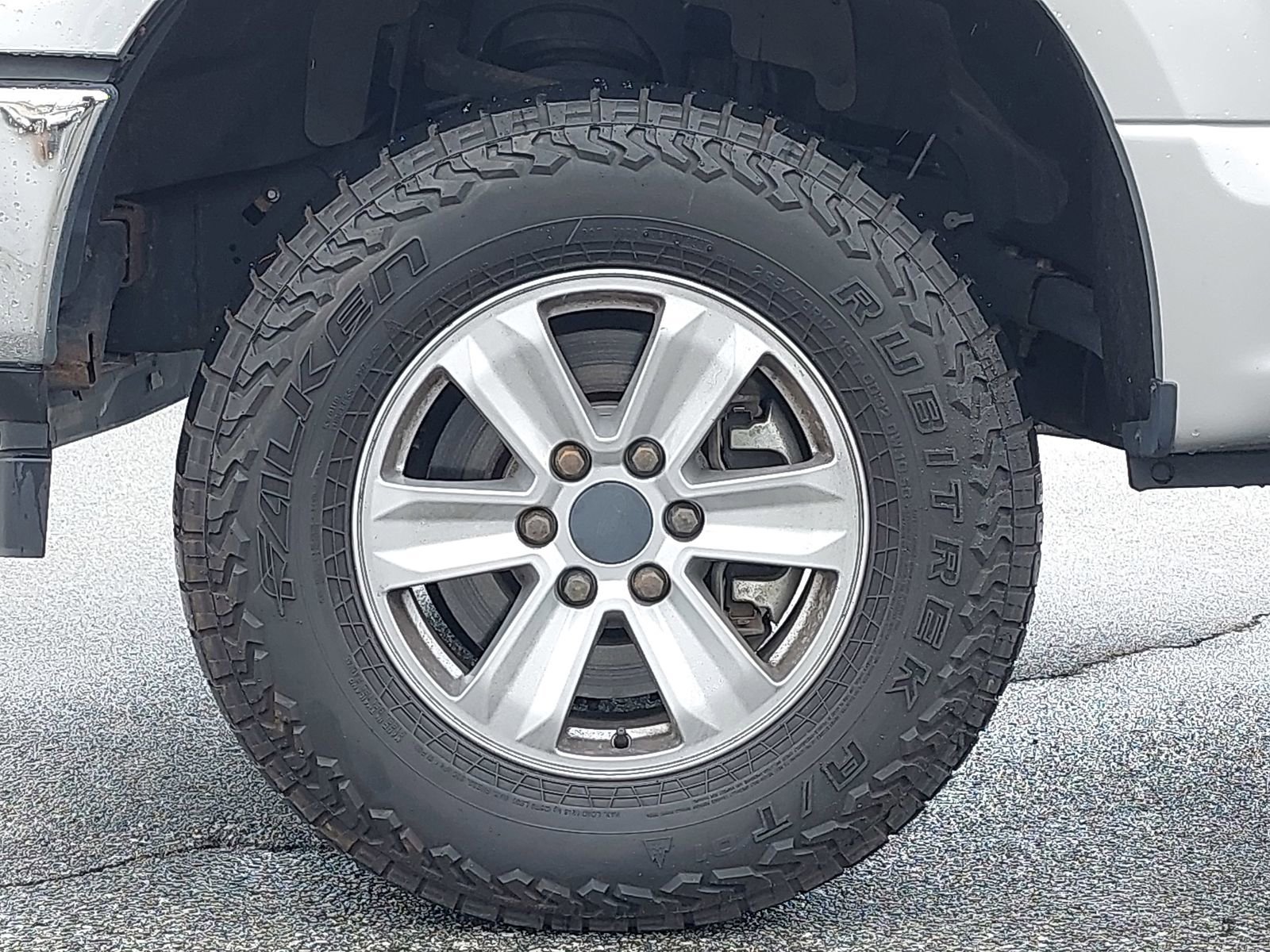 Used 2018 Ford F150 XLT AWD/4WD image 10