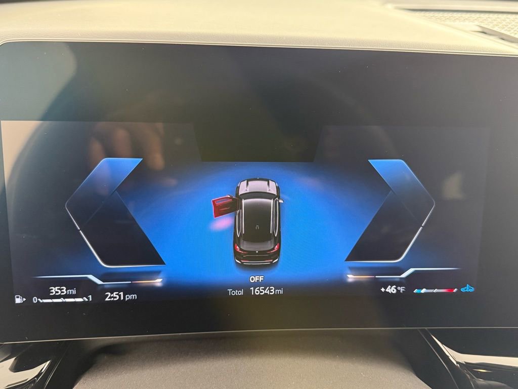 Certified 2024 BMW X1 xDrive28i w/ Convenience Package image 11