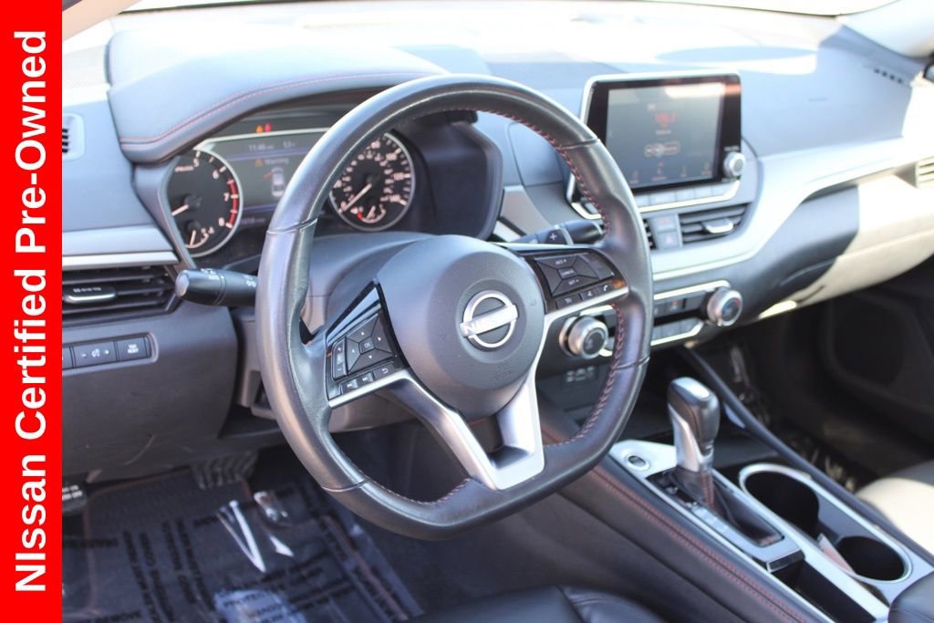 Certified 2025 Nissan Altima 2.5 SR image 17