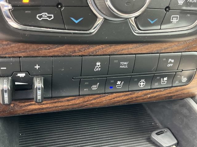 Used 2015 RAM 2500 Longhorn AWD/4WD image 35