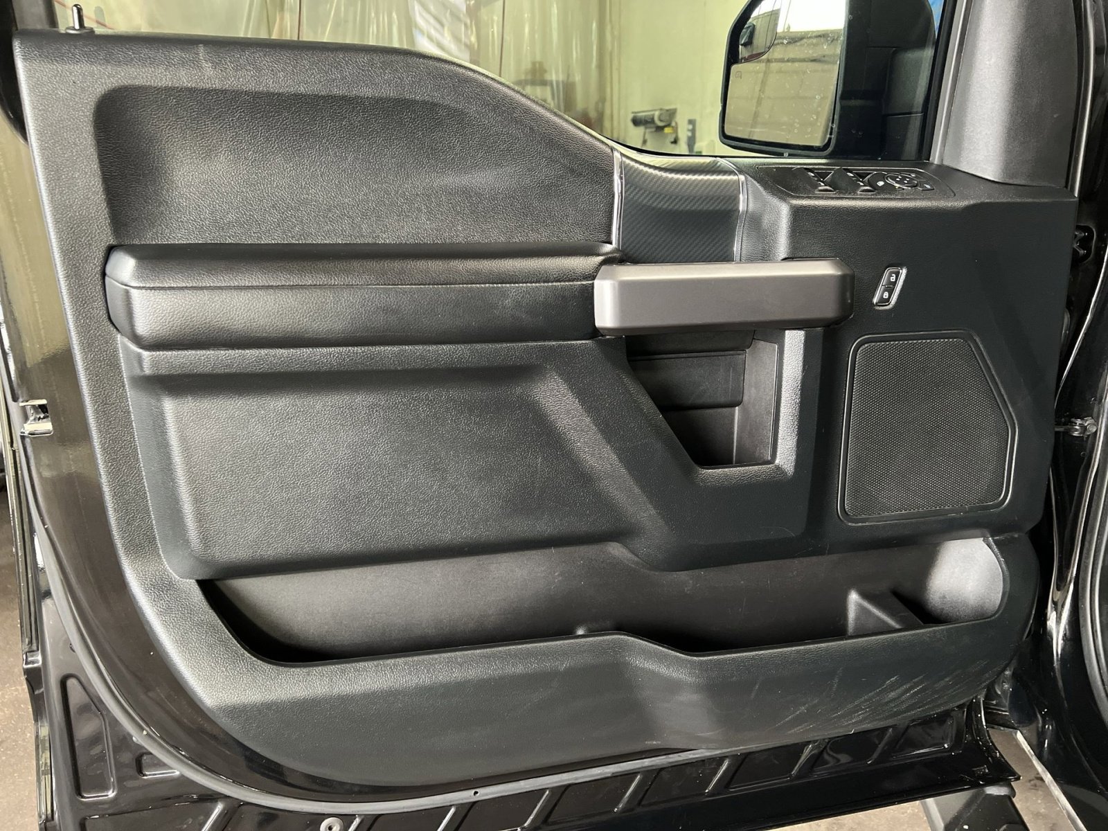 Used 2020 Ford F150 XLT w/ Equipment Group 302A Luxury image 12