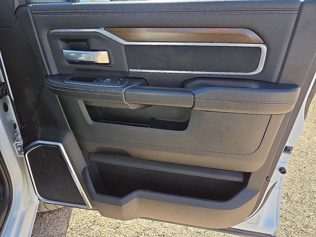 Used 2024 RAM 2500 Laramie image 13