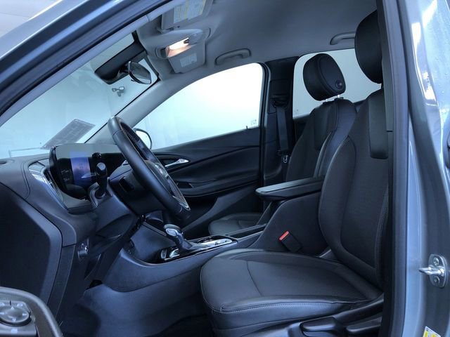 Used 2025 Buick Encore GX Preferred FWD image 19