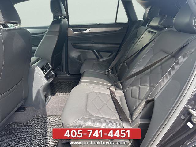 Used 2024 Volkswagen Atlas Cross Sport SE AWD/4WD image 10