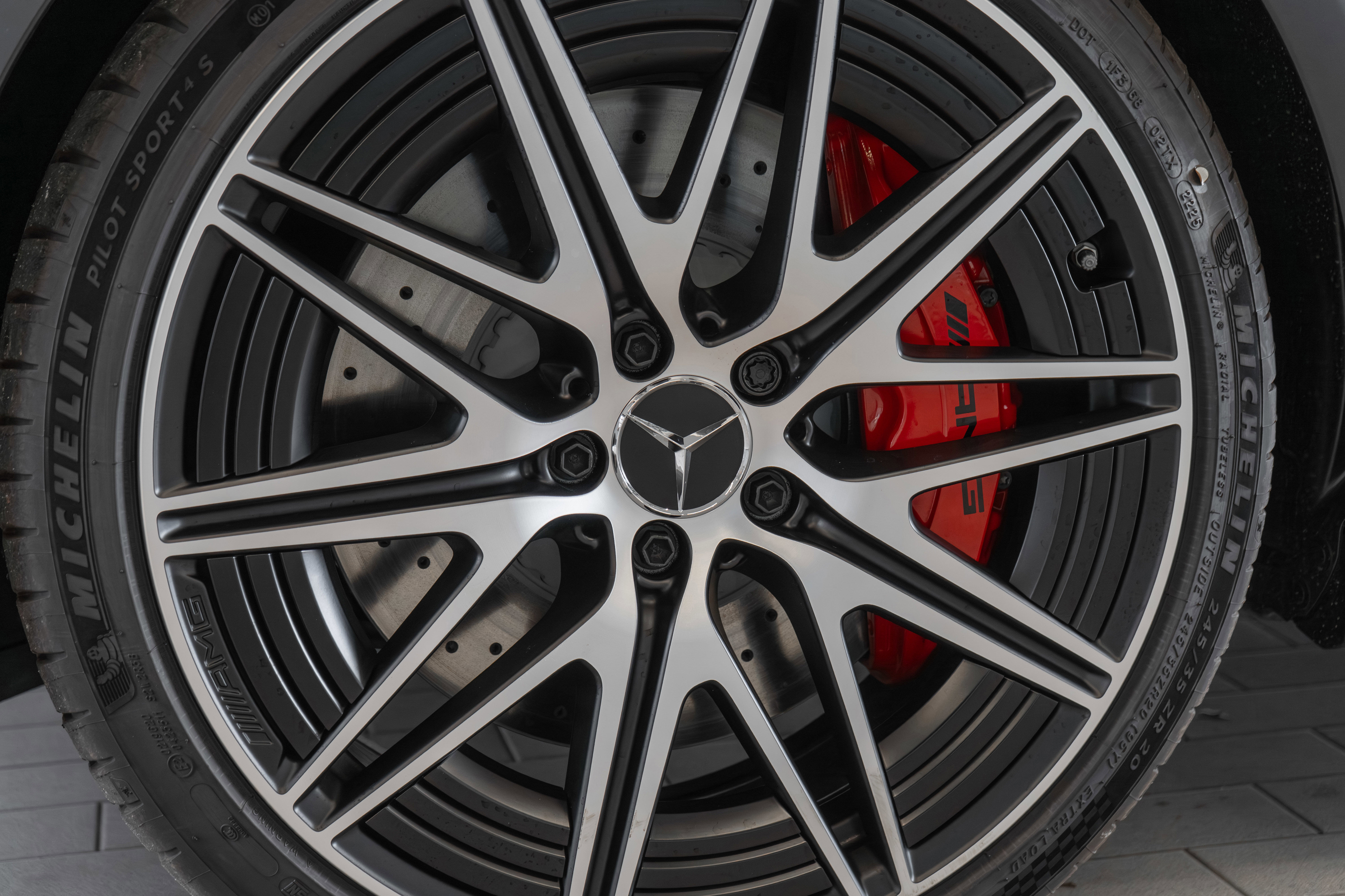 New 2026 Mercedes-Benz C 43 AMG 4MATIC Sedan image 33