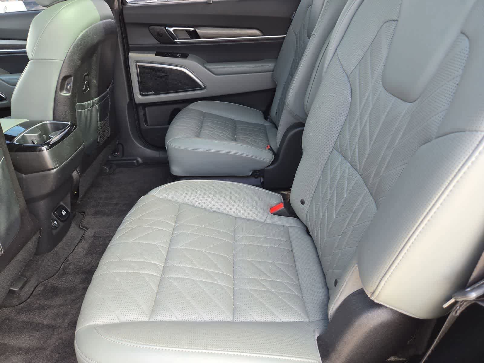 Certified 2024 Kia Telluride SX Prestige X-Line image 18