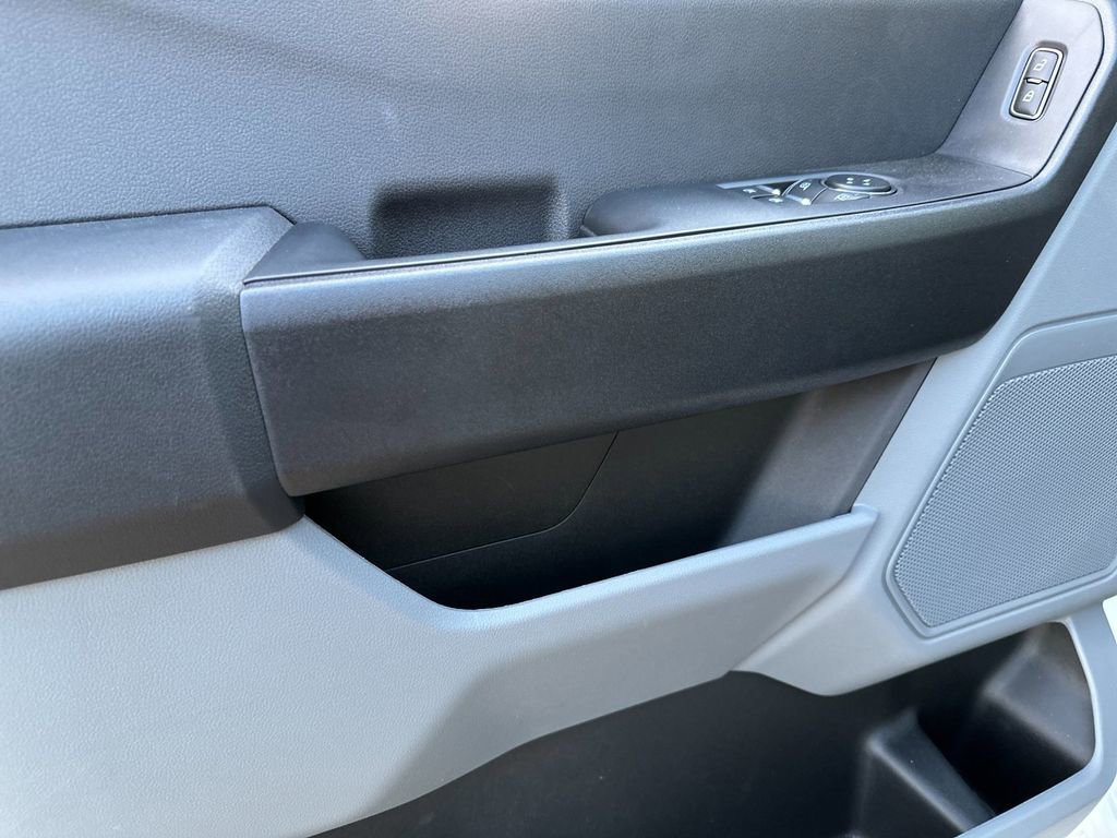 New 2025 Ford F550 2WD Regular Cab Super Duty image 7