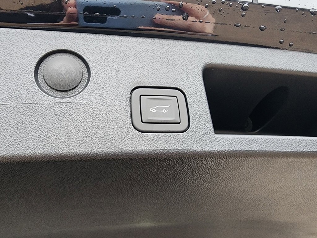 New 2026 GMC Terrain Denali image 49