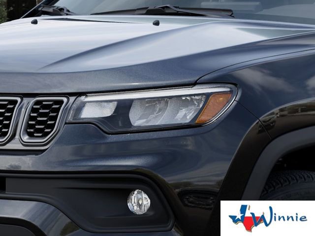 New 2026 Jeep Compass Latitude image 11